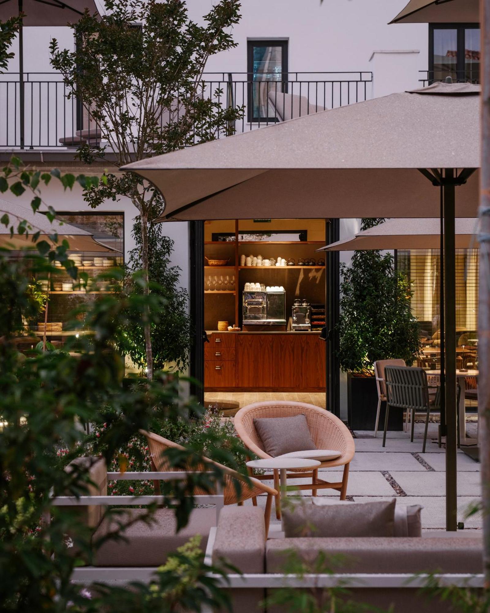 Hotel Rhin Garden Santender Kültér fotó